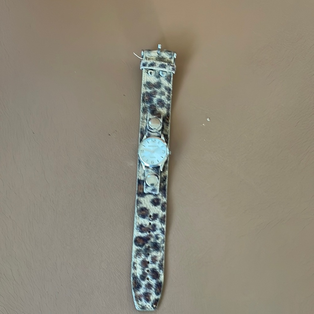 VINTAGE ANCHOR BLUE QUARTZ WOMEN WATCH